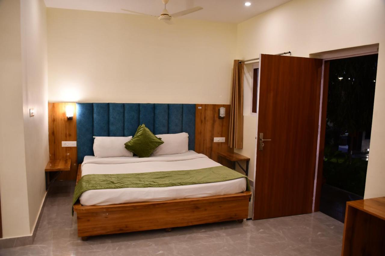 Shivansh Inn Resort Ришикеш Экстерьер фото
