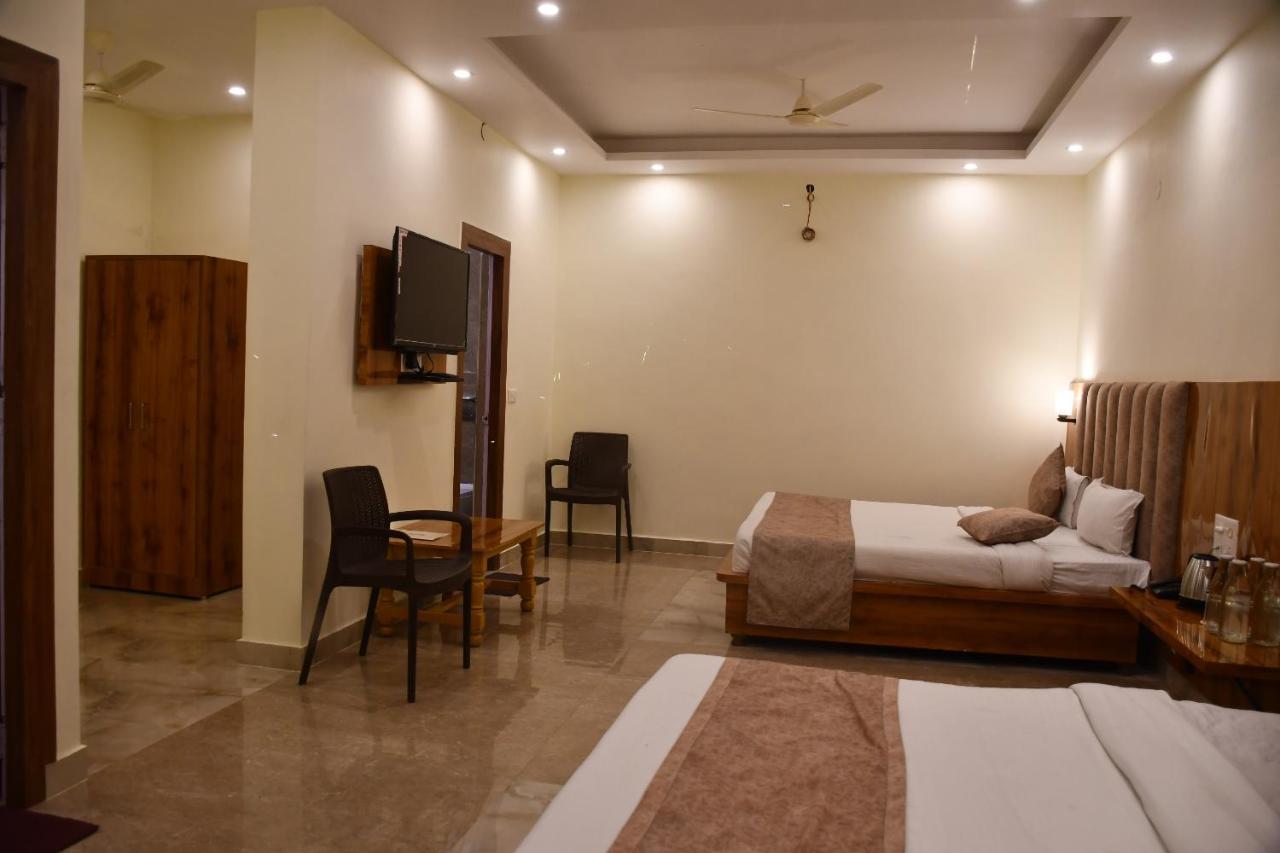 Shivansh Inn Resort Ришикеш Экстерьер фото